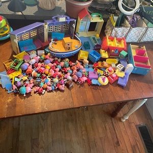 Huge peppa pig lot - outgrew extensive collection